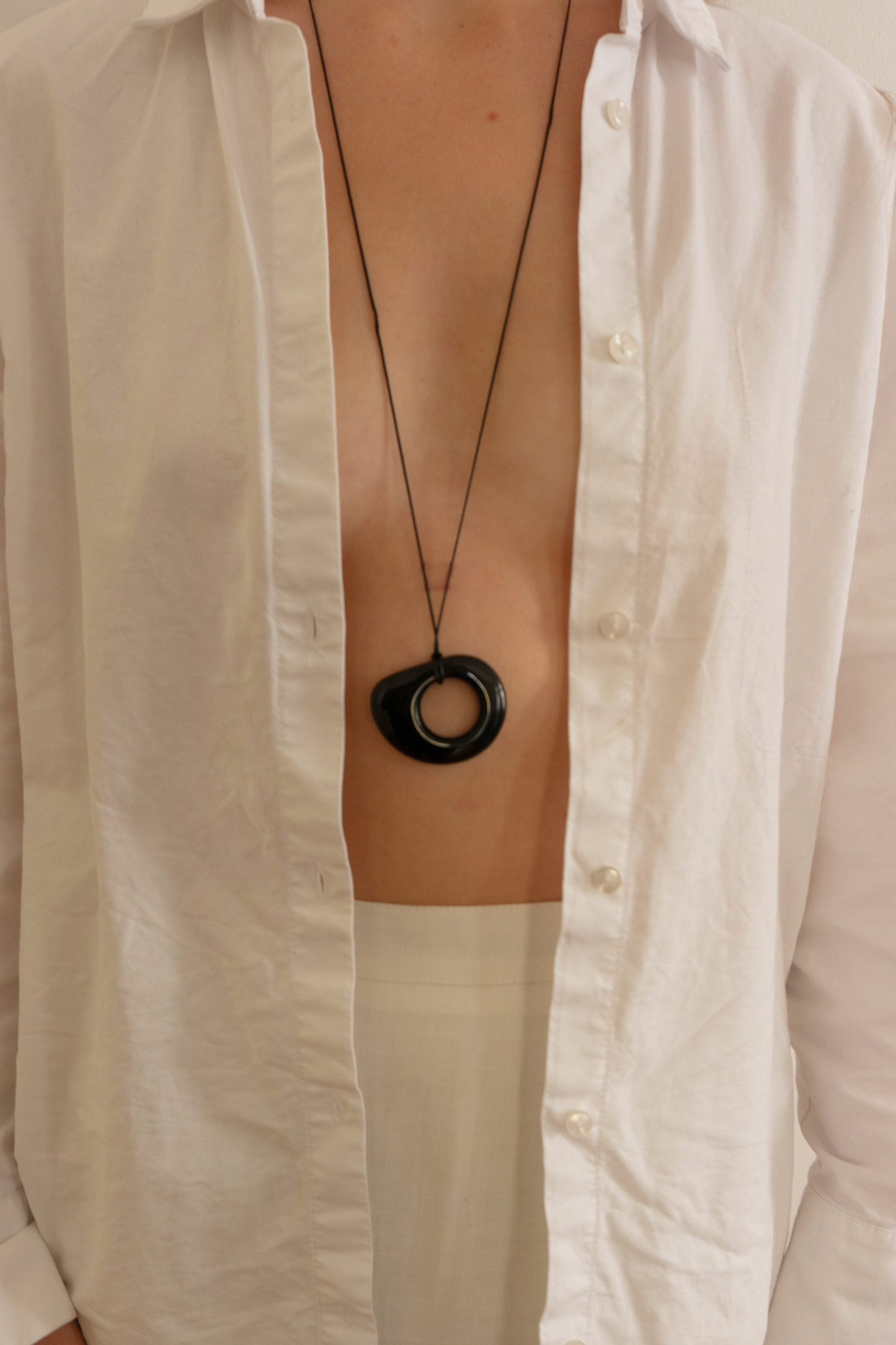 AURA BLACK
