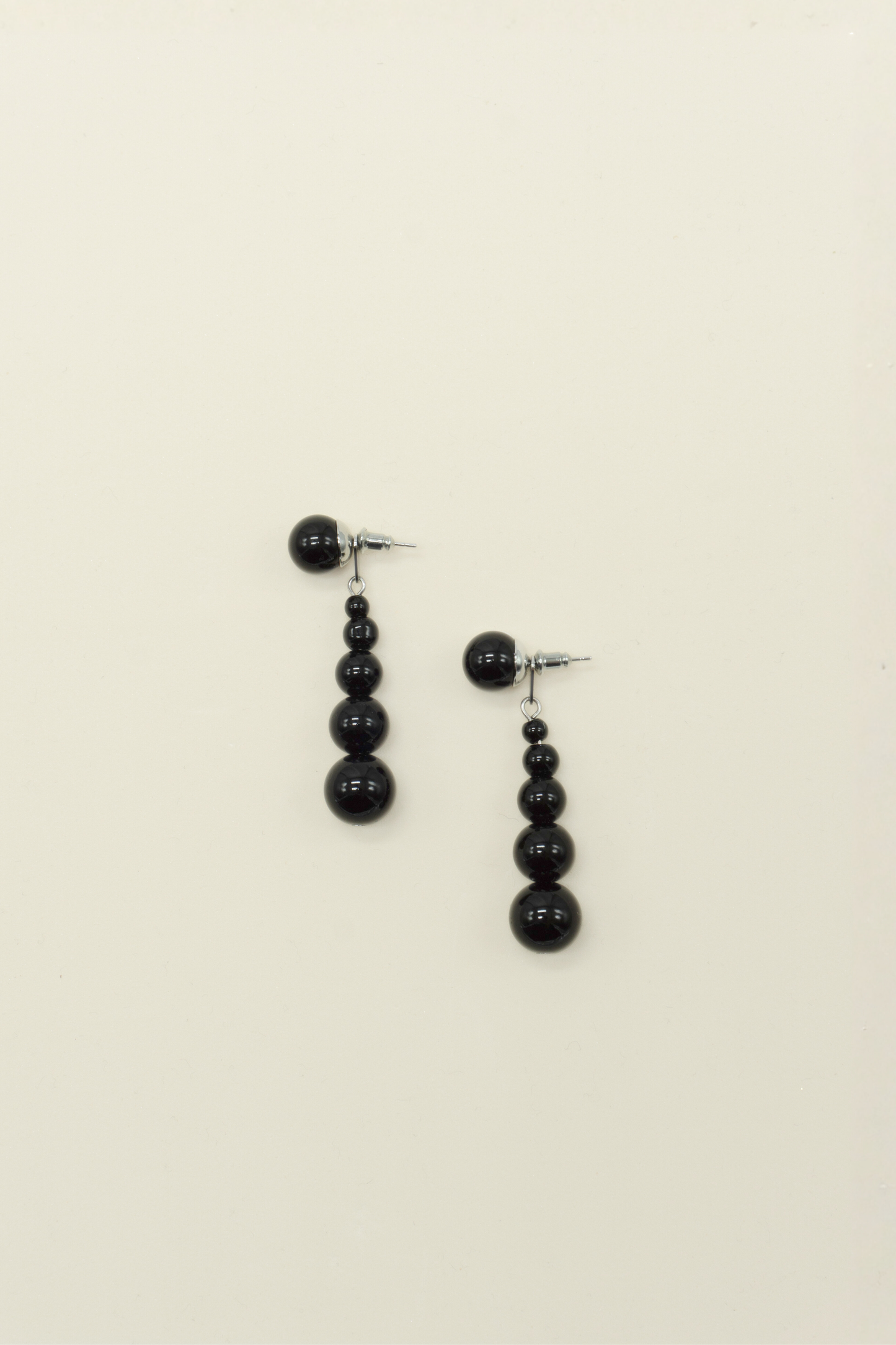 SLOANE BLACK