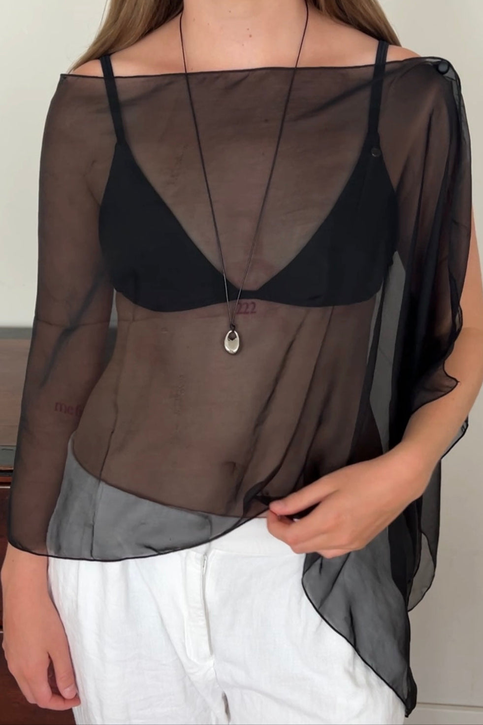 PEBBLE SILVER