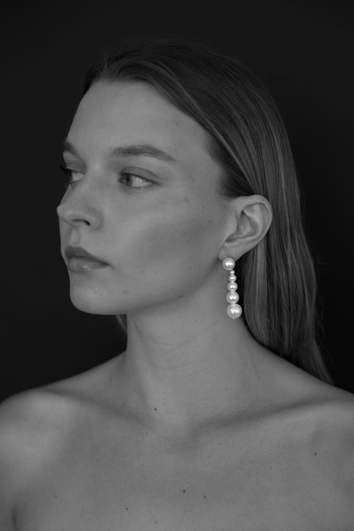 SLOANE WHITE