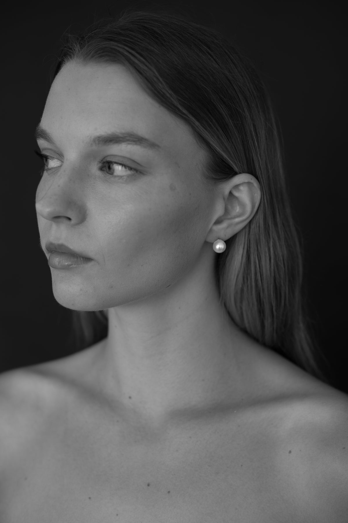 SLOANE WHITE