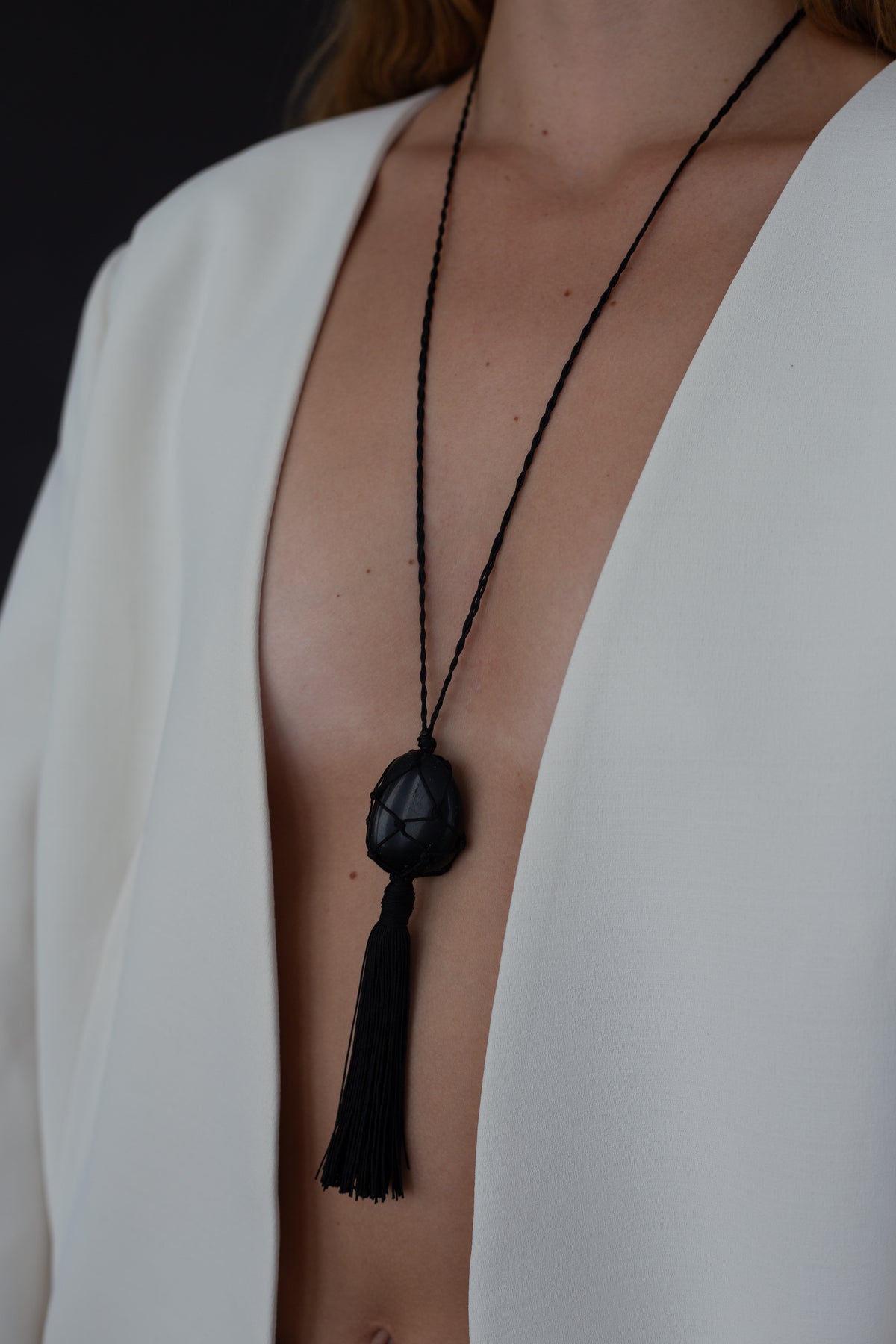 TASSEL - BLACK