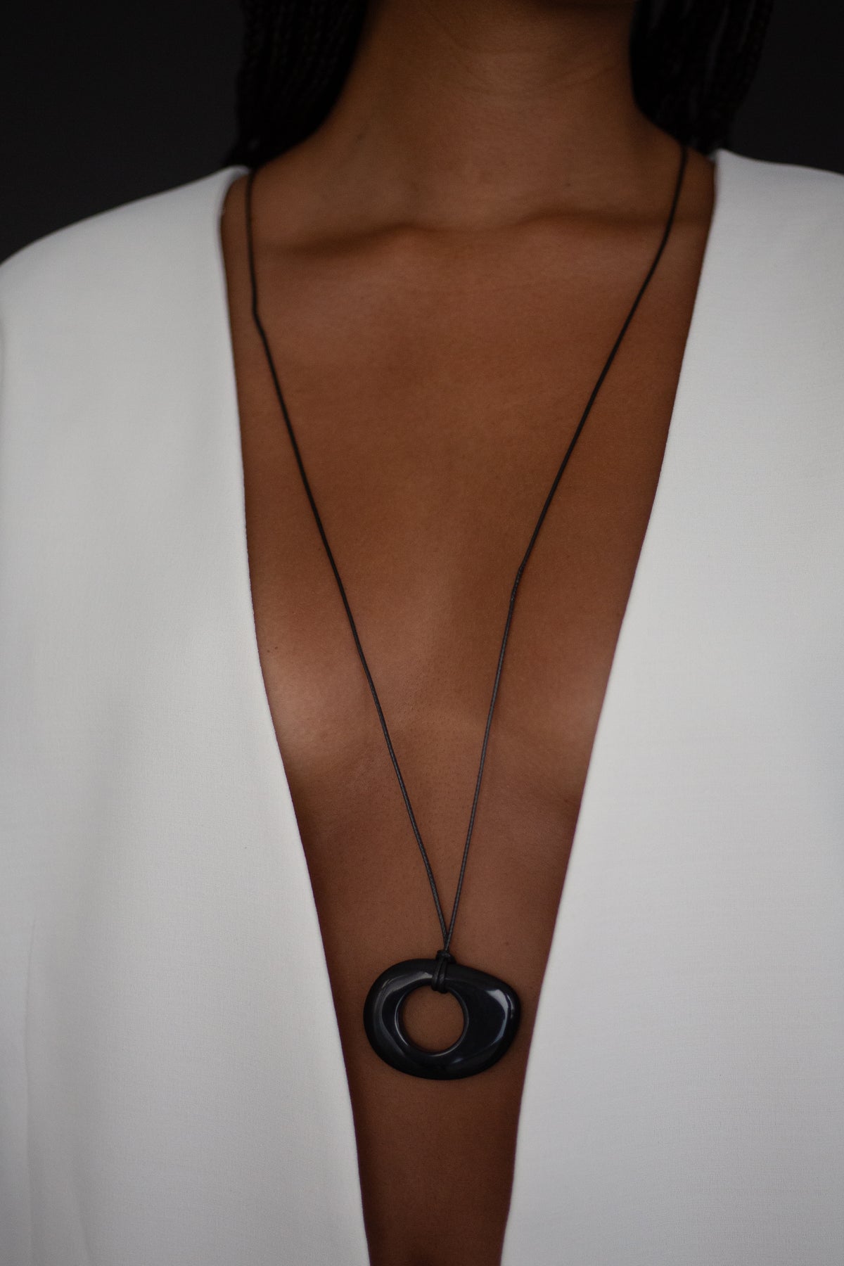 AURA BLACK