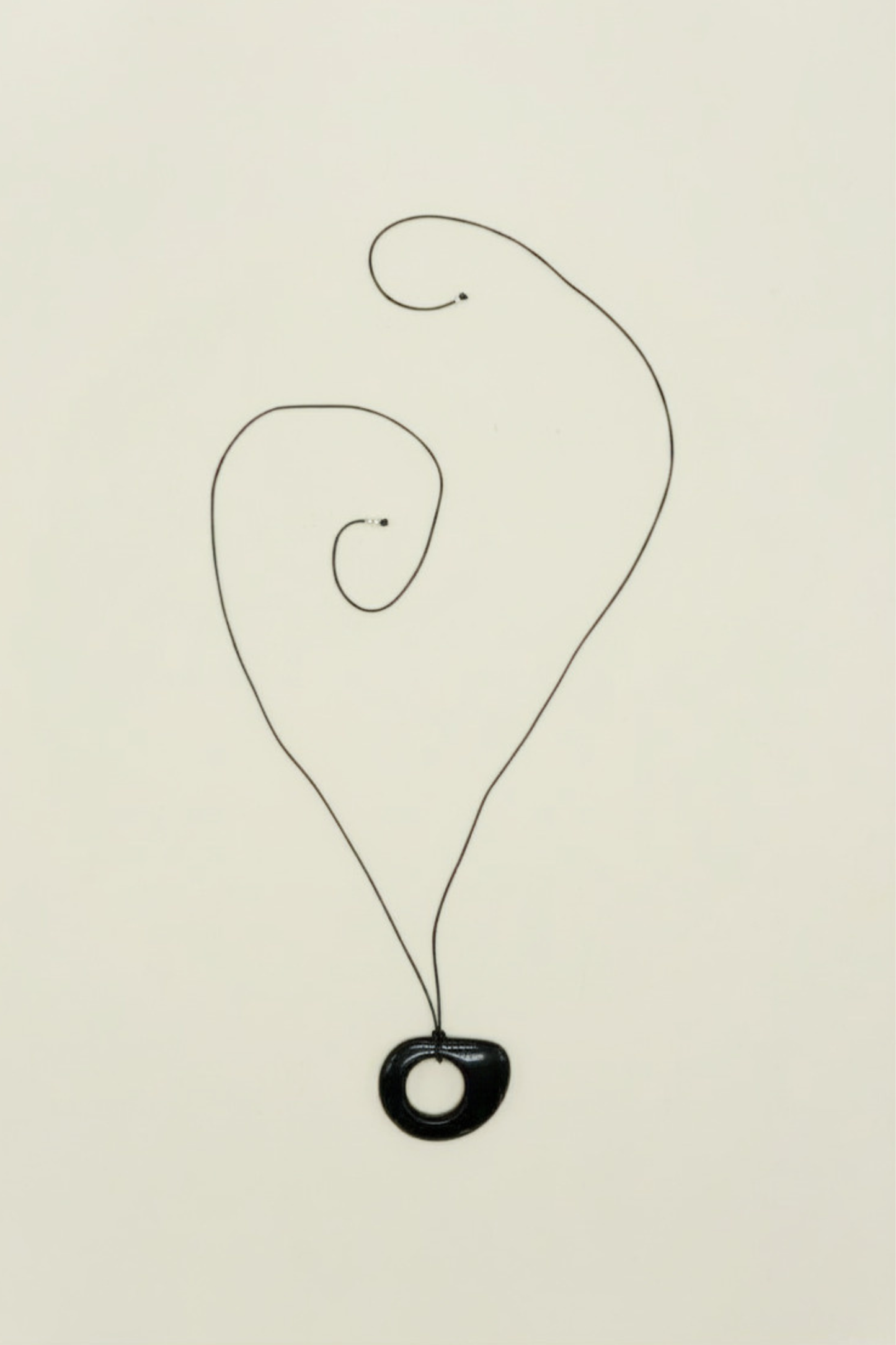 AURA BLACK